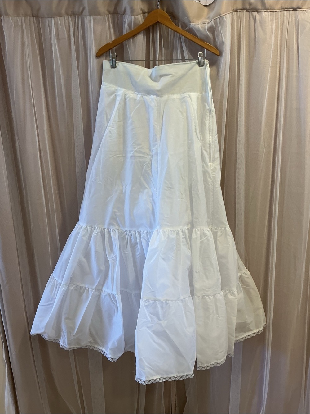 Vintage White Bridal Petticoat Crinoline Underskirt with Lace Trim – Full A-Line - Picture 3 of 3